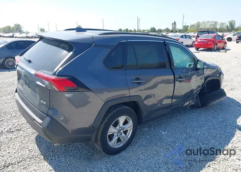 2021 Toyota Rav4 Xle из США, поврежденный, VIN 2T3W1RFV9MW115812